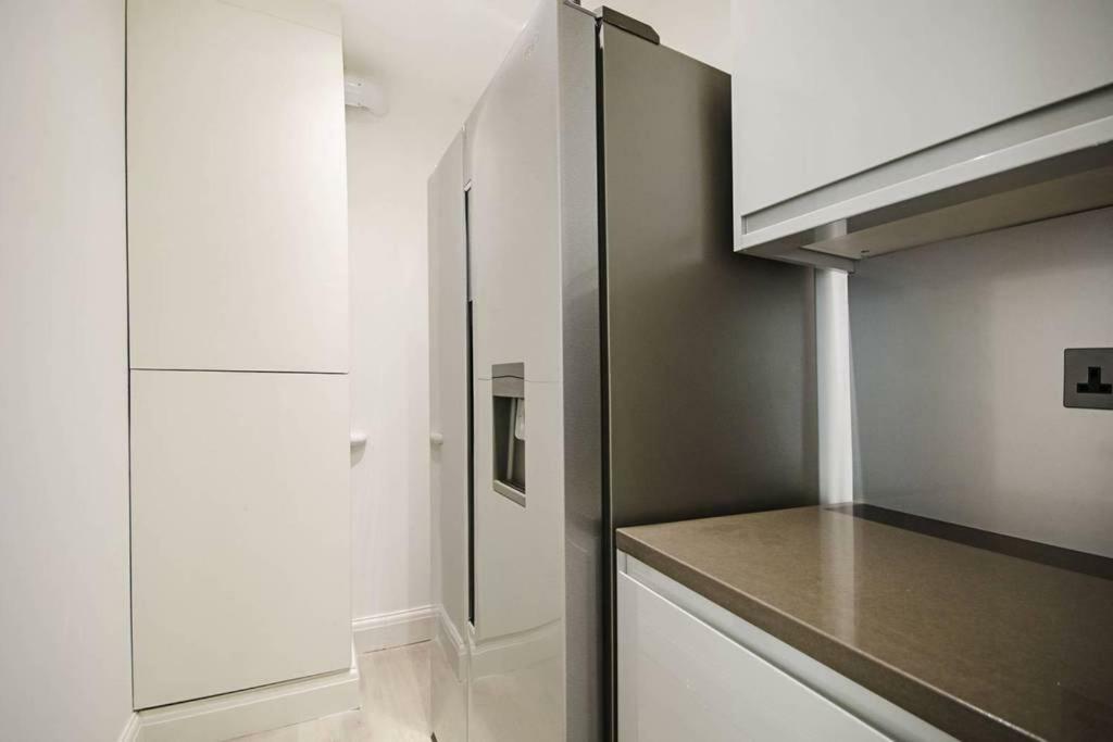 Bright Convenient Flat In Little Venice Apartment London Bagian luar foto